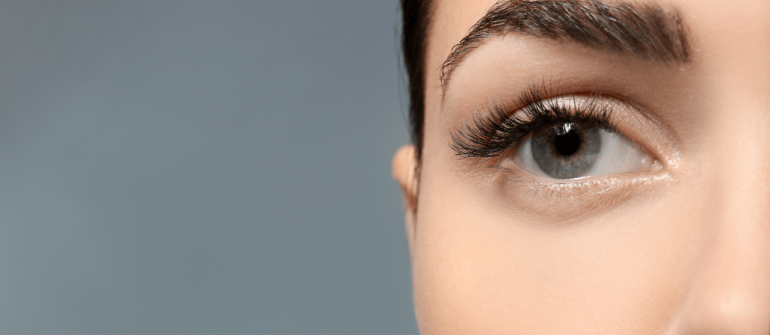 Operace očních víček je zcela běžný zákrok. Pomůže vašemu zraku, vrátí vám mladistvý vzhled